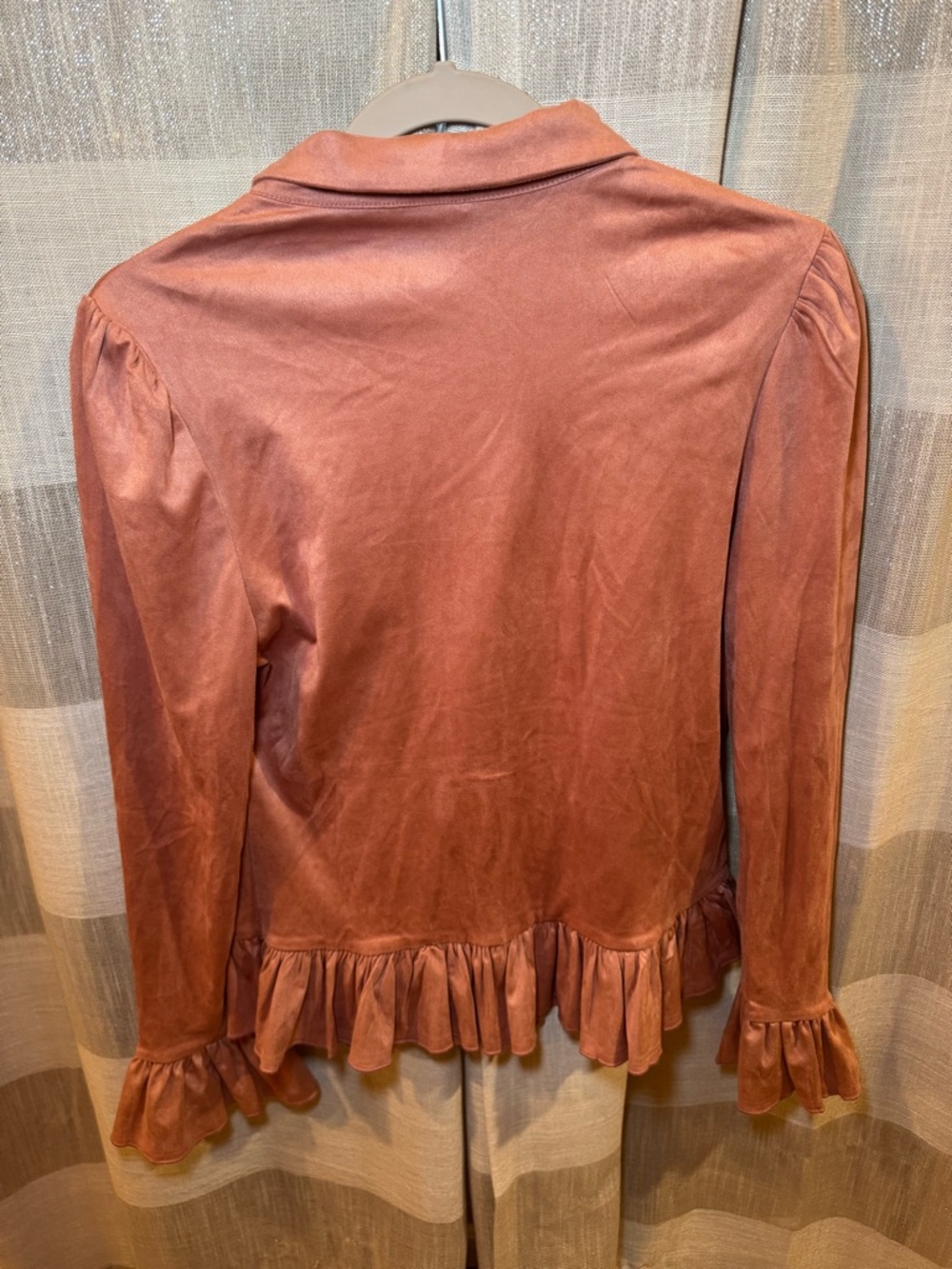 Dusty Rose Ruffled Button-Up Blouse - Picture 6 of 6